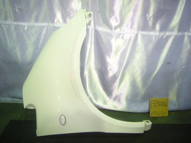 【中古】中古部品 ベンツ Aクラス 168032 右ﾌﾛﾝﾄﾌｪﾝﾀﾞｰ 【3310220100-000980135410600】