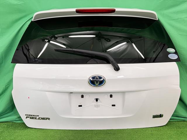 【中古】中古部品 カローラフィールダー NKE165G ﾊﾞｯｸﾄﾞｱ 【3330240100-002026532515800】