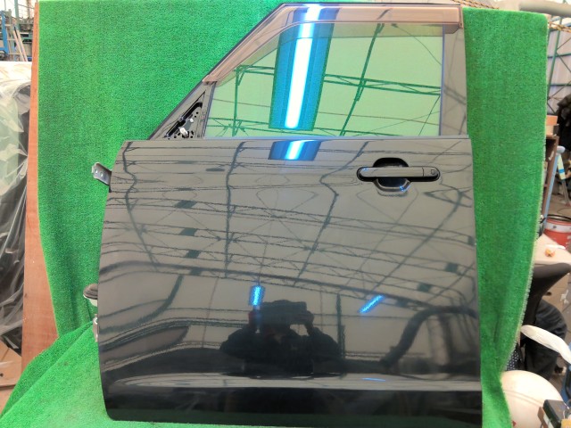 【中古】中古部品 ルークス ML21S 左ﾌﾛﾝﾄﾄﾞｱ 【3260240000-260326000213200】