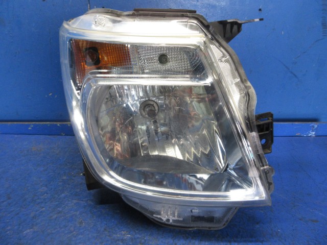 【中古】中古部品 ワゴンＲ MH44S 右ﾍｯﾄﾞﾗﾝﾌﾟ 【3310270100-000015254710800】