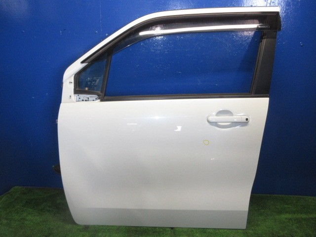 【中古】中古部品 ワゴンＲ MH44S 左ﾌﾛﾝﾄﾄﾞｱ 【3310270100-000015216413200】