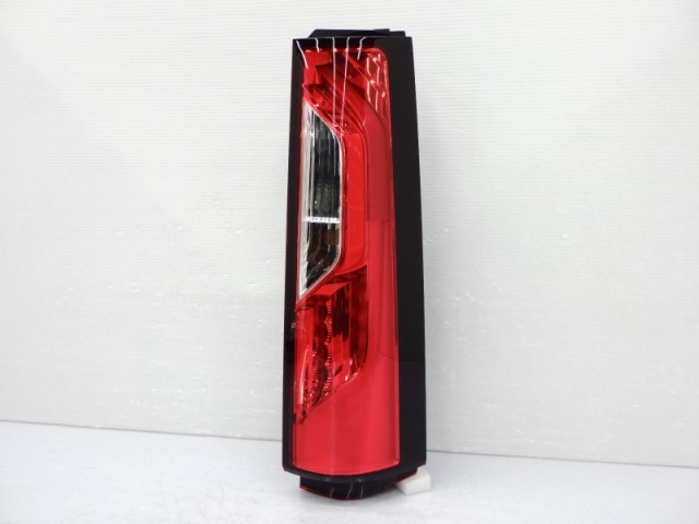 【中古】再生部品 ステップワゴン RP1 右ﾃｰﾙﾗﾝﾌﾟ 【3380010000-260327500915500】