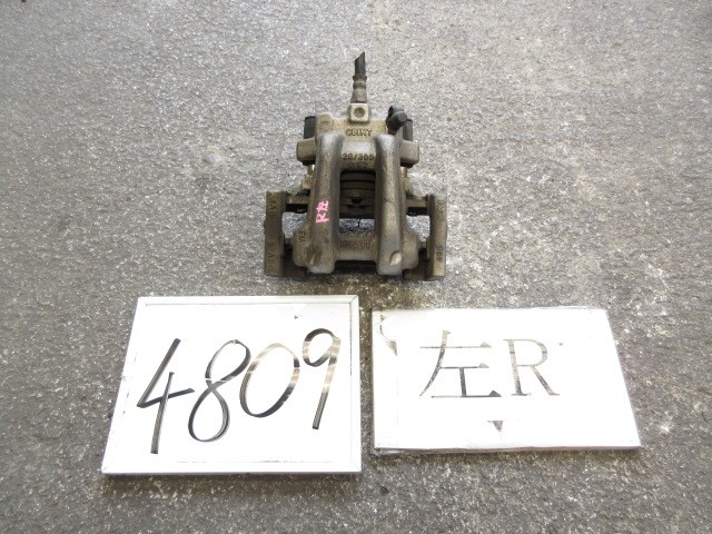 【中古】中古部品 BMW 3シリーズ 8C20 左ﾘｱｷｬﾘﾊﾟｰ 【3500170000-260327504344460】