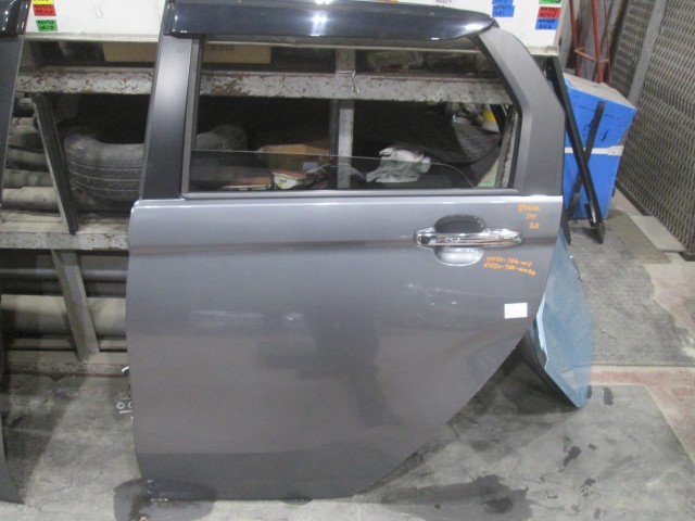 【中古】中古部品 Ｎ－ＷＧＮ JH1 左ﾘｱﾄﾞｱ 【3310160100-000004512413400】 22,330円