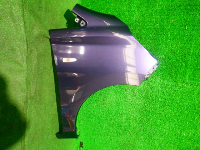 【中古】中古部品 ｅＫワゴン B11W 右ﾌﾛﾝﾄﾌｪﾝﾀﾞｰ 【3340140100-000026032310600】
