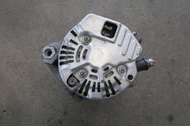 【中古】中古部品 ムーヴ LA100S ｵﾙﾀﾈｰﾀｰ 【3340180100-260328000160200】