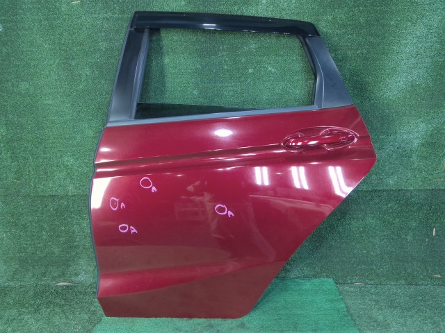 【中古】中古部品 シャトル GP7 左ﾘｱﾄﾞｱ 【3260070000-260326000413400】