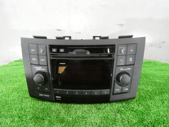 【中古】中古部品 スイフト ZC72S ｵｰﾃﾞｨｵ 【3260250000-000026034361050】