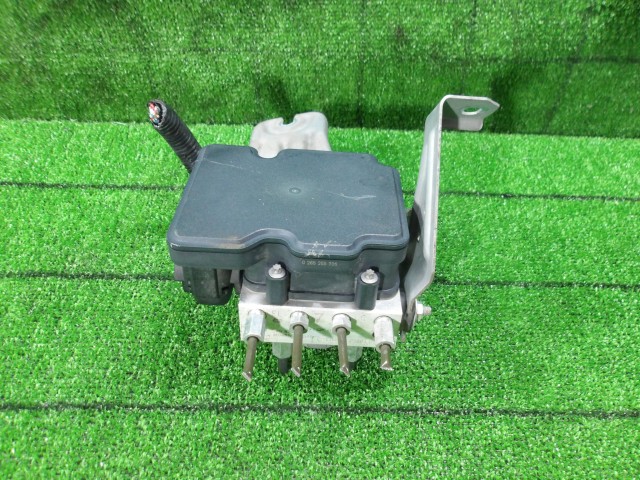 【中古】中古部品 ワゴンＲ MH55S ABSｱｸﾁｭｴｰﾀｰ 【3330420100-260323000142500】