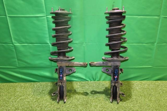 【中古】中古部品 ｉＱ KGJ10 左ﾌﾛﾝﾄｽﾄﾗｯﾄ 【3330950100-000052750450210】