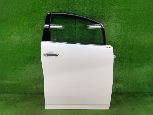 【中古】中古部品 アルファード AGH30W 右ﾌﾛﾝﾄﾄﾞｱ 【3330990100-260310000513100】 48,114円