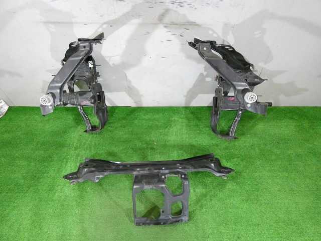 【中古】中古部品 ベンツ CLSクラス 219356C ﾗｼﾞｴｰﾀｺｱｻﾎﾟｰﾄ 【3260250000-000026032917180】