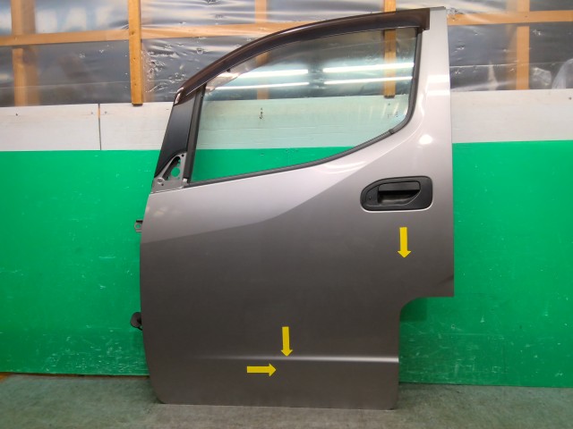 【中古】中古部品 NV200バネット VM20 左ﾌﾛﾝﾄﾄﾞｱ 【3260310000-260331000113200】