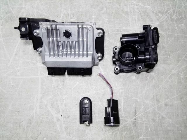 【中古】中古部品 ウェイク LA700S スロットルボディ 【3310050100-241031000220300】
