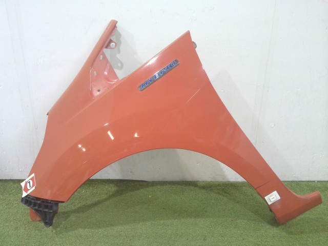 【中古】中古部品 フィット GP4 左ﾌﾛﾝﾄﾌｪﾝﾀﾞｰ 【3310090100-202603119510700】 11,798円