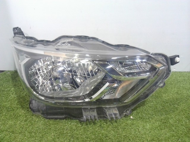 【中古】中古部品 デイズ B43W 右ﾍｯﾄﾞﾗﾝﾌﾟ 【3310090100-202603126310800】