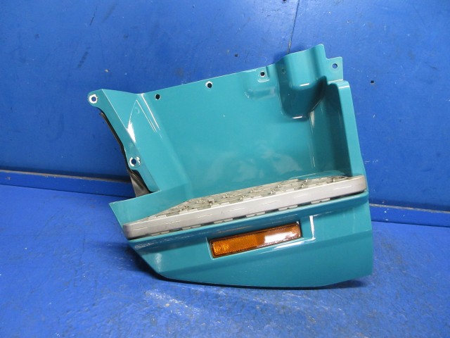 【中古】中古部品 ファイター FK61F 右ｻｲﾄﾞｽﾃｯﾌﾟ 【3310270100-000015283913700】
