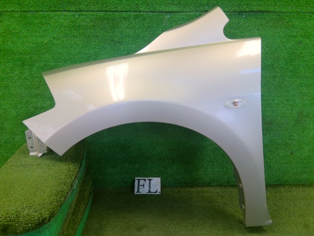 【中古】中古部品 ティーダ C11 左ﾌﾛﾝﾄﾌｪﾝﾀﾞｰ 【3330200100-252325000010700】｜e-cleマート