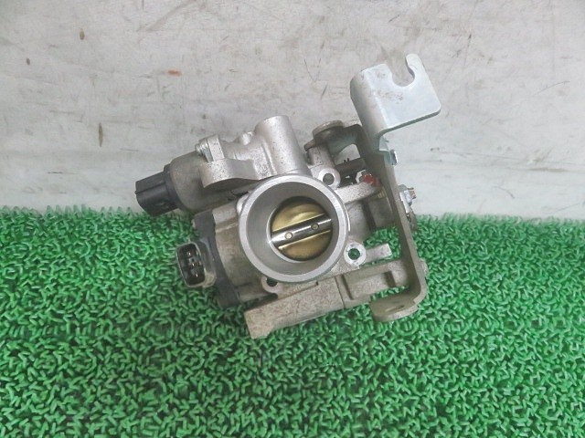 【中古】中古部品 サンバー TT2 ｽﾛｯﾄﾙﾎﾞﾃﾞｨ 【3330380100-000038005420300】