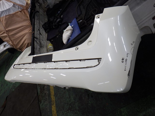 【中古】中古部品 Ｎ－ＯＮＥ JG1 ﾘｱﾊﾞﾝﾊﾟｰﾌｪｰｽ 【3331010800-000024075015110】