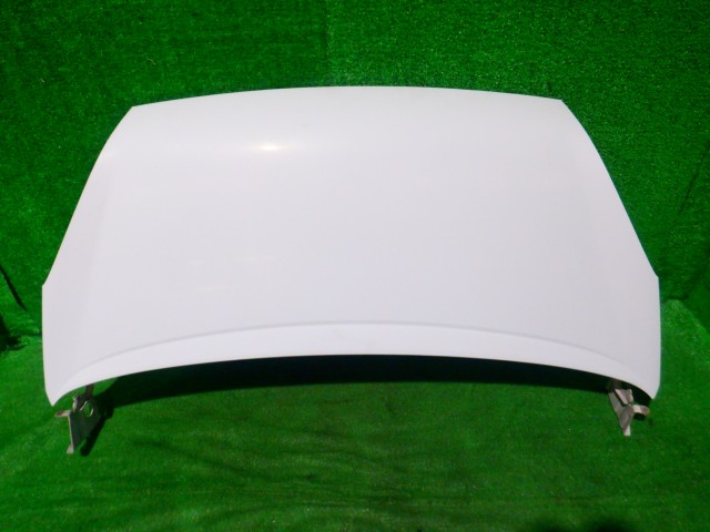 【中古】中古部品 ステラ RN1 ﾎﾞﾝﾈｯﾄﾌｰﾄﾞ 【3340140100-000026054910500】