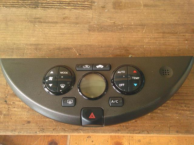 【中古】中古部品 ノート E11 A/Cｽｲｯﾁﾊﾟﾈﾙ 【3340220100-000227013060900】