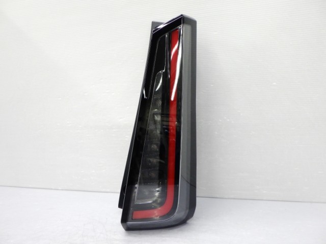【中古】再生部品 セレナ FC28 右ﾃｰﾙﾗﾝﾌﾟ 【3380010000-260331500815500】