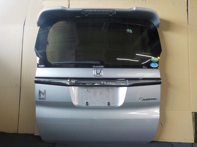 【中古】中古部品 Ｎ－ＢＯＸ JF3 ﾊﾞｯｸﾄﾞｱ 【3260200000-260330000315800】