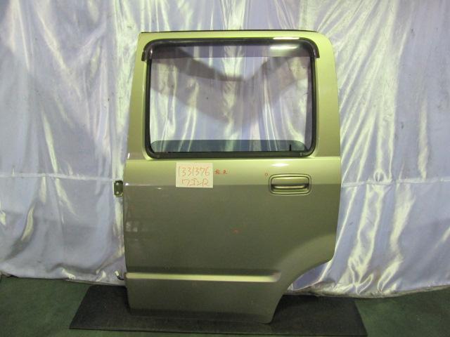 【中古】中古部品 ワゴンＲ MH21S 左ﾘｱﾄﾞｱ 【3310220100-001054226113400】