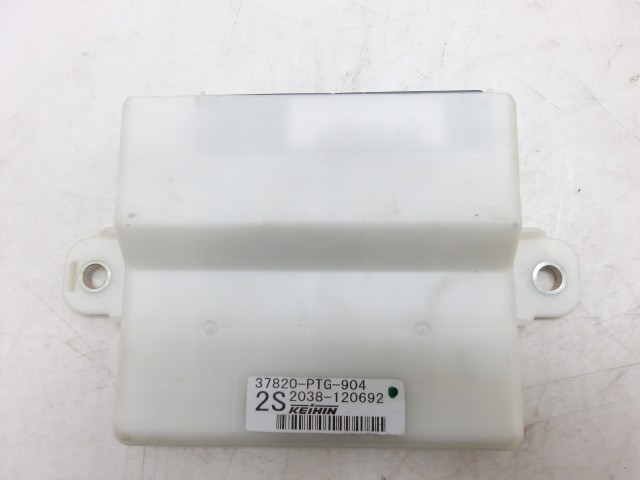 【中古】中古部品 バモス HM1 ｴﾝｼﾞﾝｺﾝﾋﾟｭｰﾀｰ 【3310250100-000263011363100】