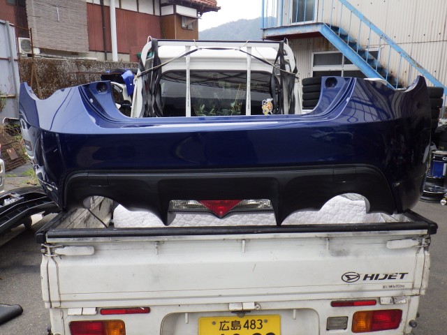 【中古】中古部品 ８６ ZN6 ﾘｱﾊﾞﾝﾊﾟｰ 【3331010800-000024077015100】｜e-cleマート