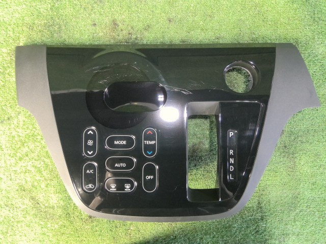 【中古】中古部品 デイズルークス B21A A/Cｽｲｯﾁﾊﾟﾈﾙ 【3260070000-260331000460900】
