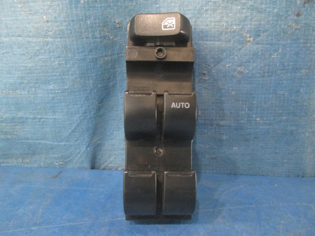 【中古】中古部品 モコ MG22S ﾊﾟﾜｰｳｲﾝﾄﾞｳｽｲｯﾁ 【3310160100-000004513461900】
