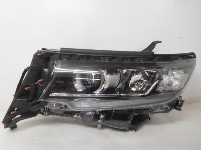 【中古】中古部品 ランドクルーザープラド TRJ150W 左ﾍｯﾄﾞﾗﾝﾌﾟ 【3380050000-000038176910900】