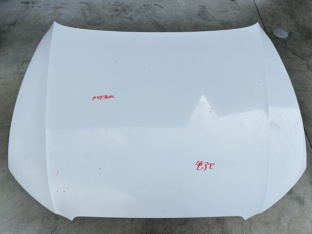 【中古】中古部品 アウディ A5 8TCDNL ﾎﾞﾝﾈｯﾄﾌｰﾄﾞ 【3310070100-000090731810500】 38,253円