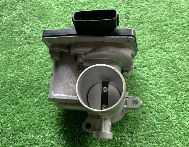 【中古】中古部品 アルト HA37S スロットルボディ 【3330450100-260402000120300】|e-cleマート