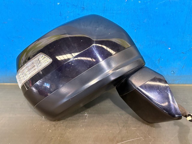 【中古】中古部品 ステップワゴン RK5 右ｻｲﾄﾞﾐﾗｰ 【3330530100-000005550813500】