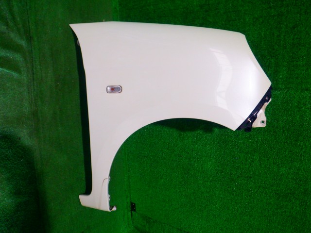 【中古】中古部品 Ｎ－ＯＮＥ JG1 右ﾌﾛﾝﾄﾌｪﾝﾀﾞｰ 【3340140100-000026058210600】