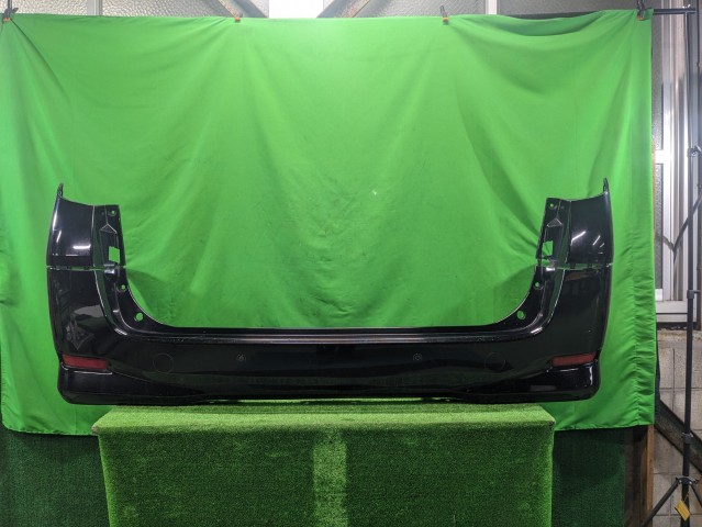 【中古】中古部品 ヴェルファイア ANH20W ﾘｱﾊﾞﾝﾊﾟｰ 【3310200100-000022715415100】