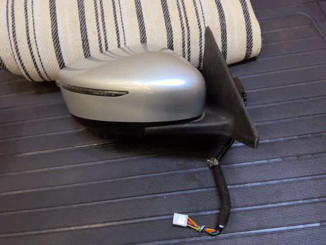【中古】中古部品 キックス 右ｻｲﾄﾞﾐﾗｰ 【3310540000-000026051713500】