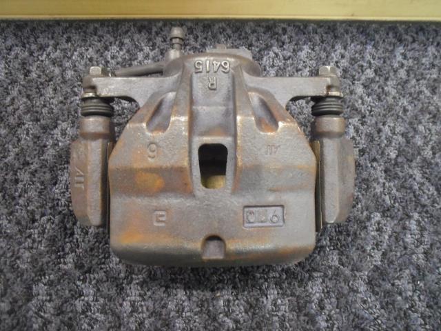 【中古】中古部品 ヴェルファイア ANH25W 右ﾌﾛﾝﾄｷｬﾘﾊﾟｰ 【3330440100-260404000144330】