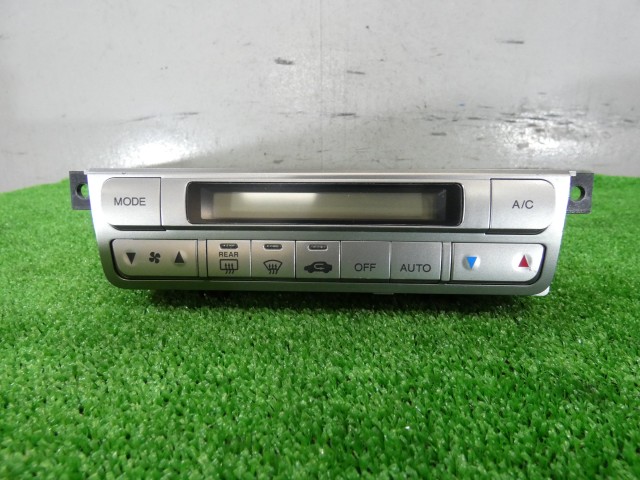 【中古】中古部品 ステップワゴン RF7 A/Cｽｲｯﾁﾊﾟﾈﾙ 【3260250000-000026044860900】