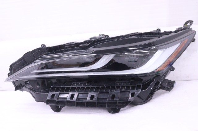 【中古】中古部品 ハリアー MXUA80 左ヘッドランプ 【3260520000-260406501110900】|e-cleマート