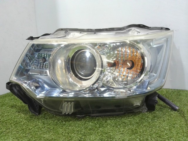 【中古】中古部品 ワゴンＲ MH44S 左ﾍｯﾄﾞﾗﾝﾌﾟ 【3310090100-202603120510900】