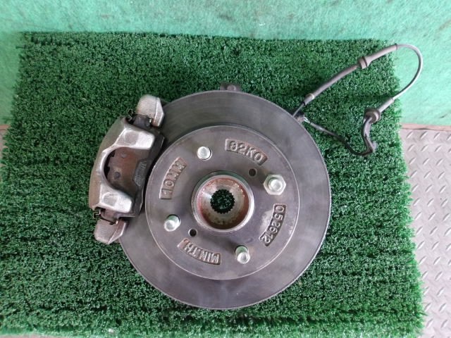 【中古】中古部品 ワゴンＲ MH23S 左ﾌﾛﾝﾄﾅｯｸﾙﾊﾌﾞ 【3310420000-000002417044340】