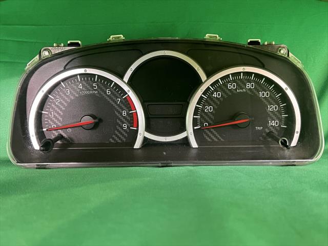 【中古】中古部品 ジムニー JB23W スピードメーター 【3330240100-002026535161400】