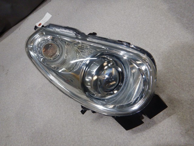 【中古】中古部品 Ｒ２ RC1 右ﾍｯﾄﾞﾗﾝﾌﾟ 【3330810100-260404000410800】