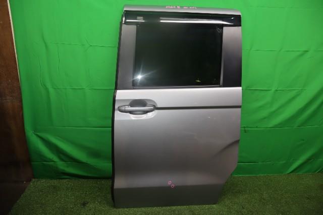 【中古】中古部品 Ｎ－ＢＯＸ JF4 左ﾘｱﾄﾞｱ 【3330950100-000061260413400】