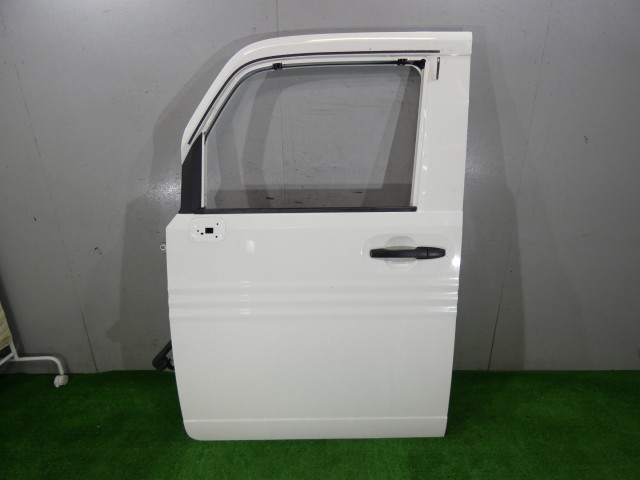 【中古】中古部品 Ｎ－ＶＡＮ JJ1 左ﾌﾛﾝﾄﾄﾞｱ 【3260250000-000026039413200】