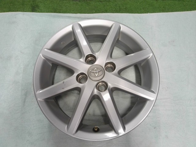 【中古】中古部品 アクア NHP10 ﾎｲｰﾙ 【3310200100-000022706047211】｜e-cleマート